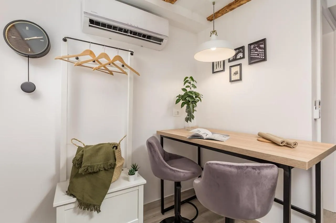 Grota Apartment In The Center 2 Rijeka