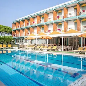 palm-beach.hotelinveneto.com/